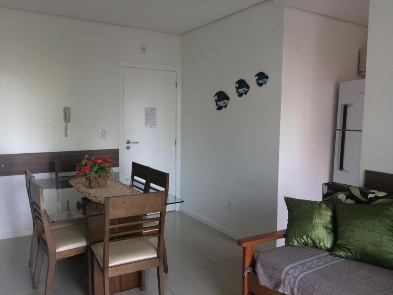 Lindo Apto, 50Metros Do Mar, Ideal Para Familias Florianópolis Esterno foto